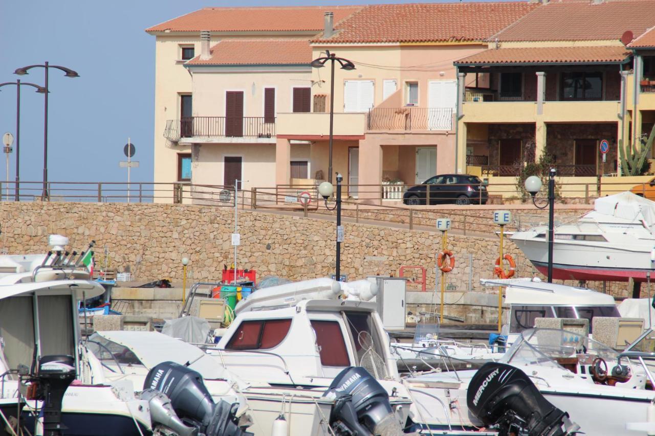 Borgo Spiaggia Vista Mare Isola Rossa Exterior photo