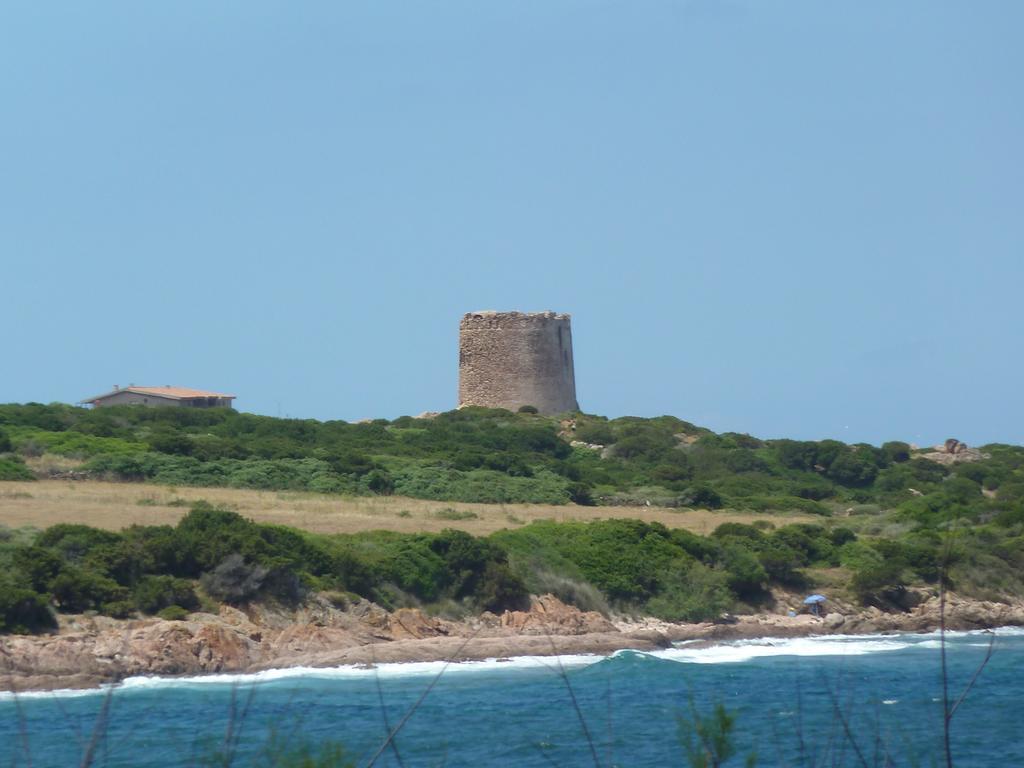 Borgo Spiaggia Vista Mare Isola Rossa Exterior photo